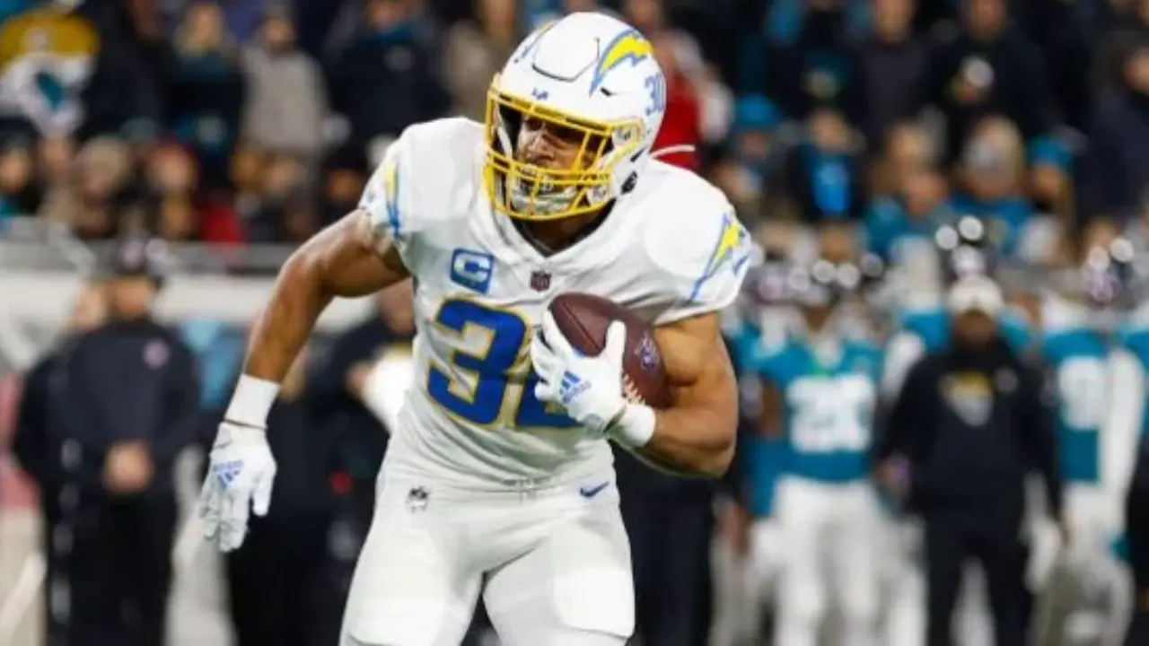 Austin Ekeler Betting On Himself In What Could Be His Final Year In La